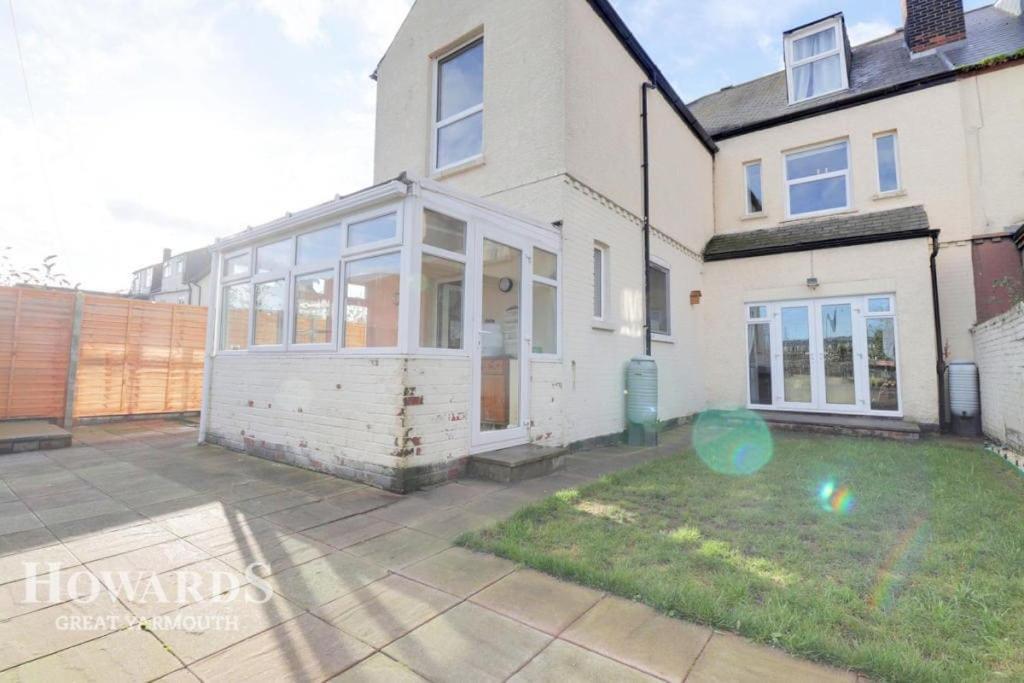 North Denes Villa Great Yarmouth Room photo